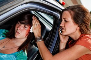 Ελεγχος ατυχημάτων αυτοκινήτων στο Ντουμπάι